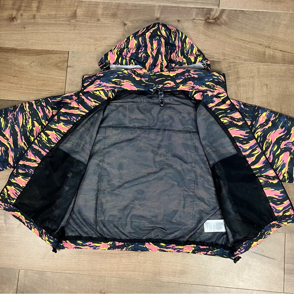 Adidas Women’s Size XS Windbreaker Bomber Jacket Camo Adjustable Pink Yellow - Picture 3 of 16
